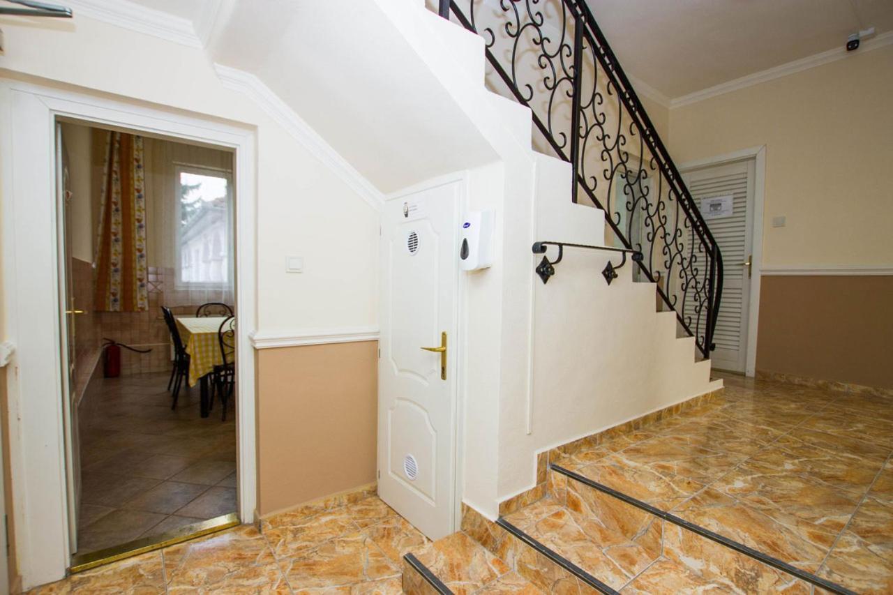 Jarja Panzio Hotel Hajduszoboszlo Exterior photo